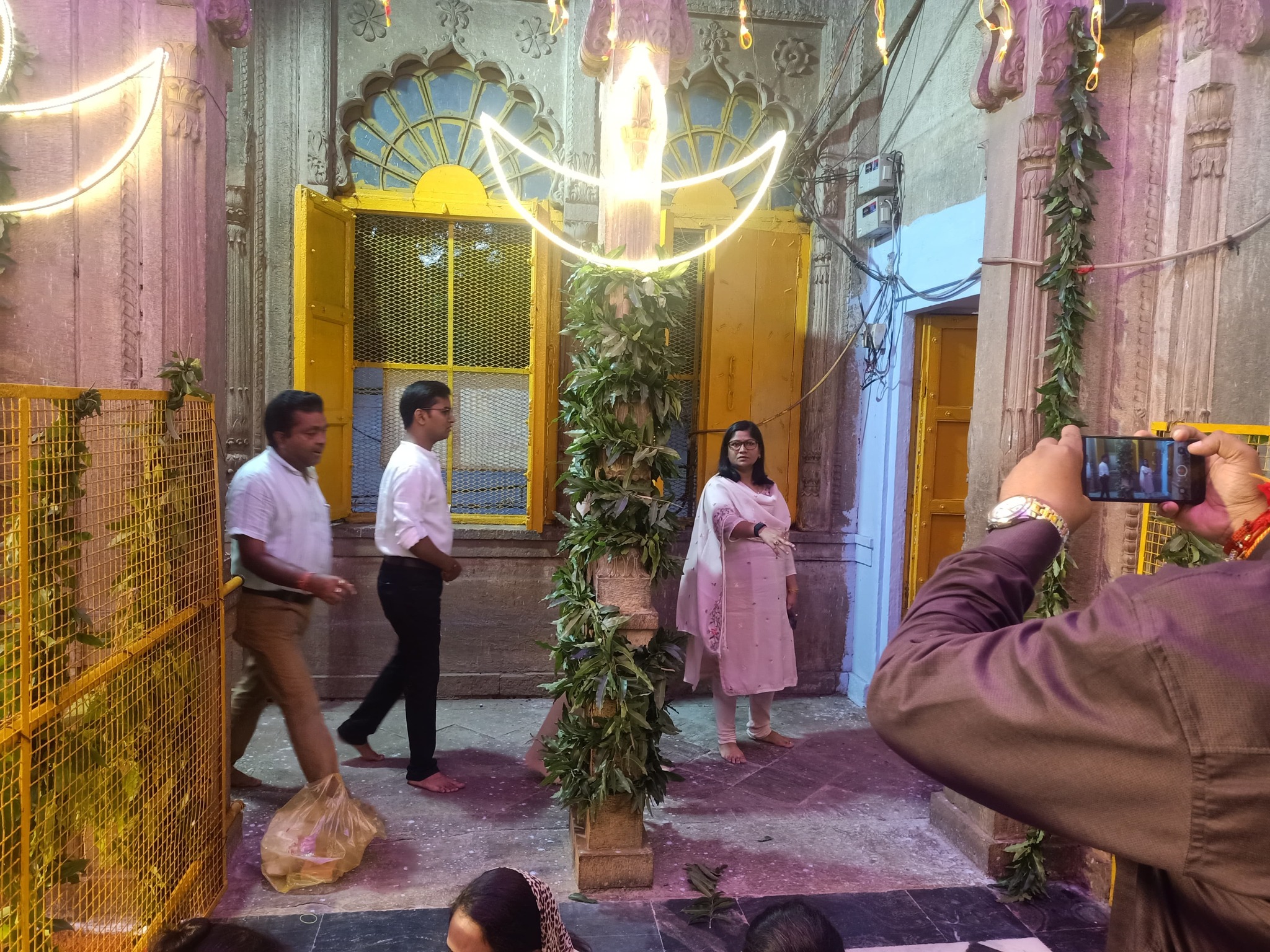 गोपाल मंदिर में जन्माष्टमी महोत्सव आज, राधा-कृष्ण होंगे बेशकीमती आभूषणों से सुसज्जित