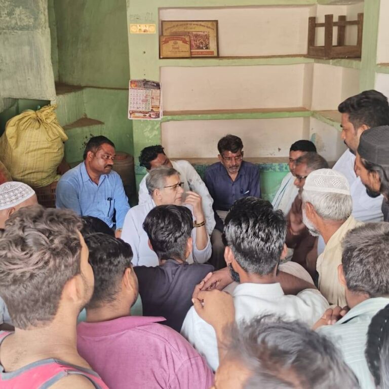 नवीन मंडी परिसर में सब्जी विक्रेताओं को मिलेगी राहत, विधायक राजेन्द्र भारती ने किया आश्वासन