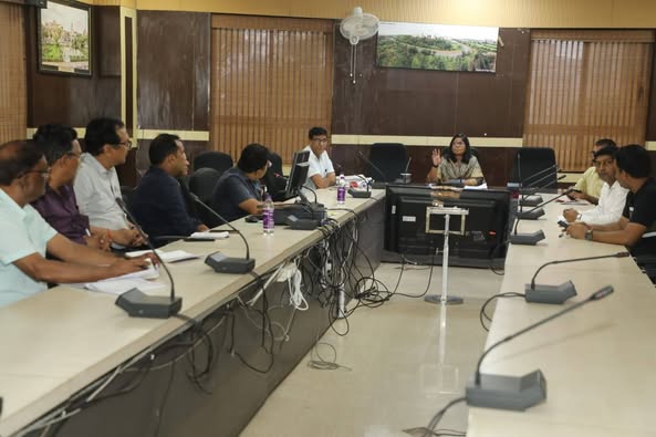 कलेक्टर श्रीमती रुचिका चौहान ने एलीवेटेड रोड निर्माण को लेकर दिए कड़े निर्देश