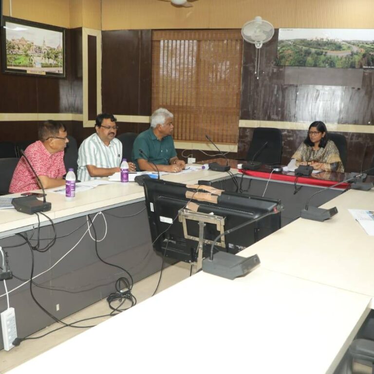 ठाठीपुर ऑफिस कॉम्प्लेक्स में पासपोर्ट कार्यालय के लिये जगह उपलब्ध कराएँ – कलेक्टर