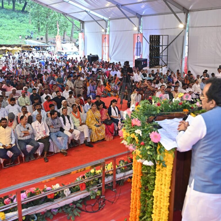 अमरकंटक में कपिलधारा पहुँच मार्ग के पुनर्विकास कार्य का भूमिपूजन