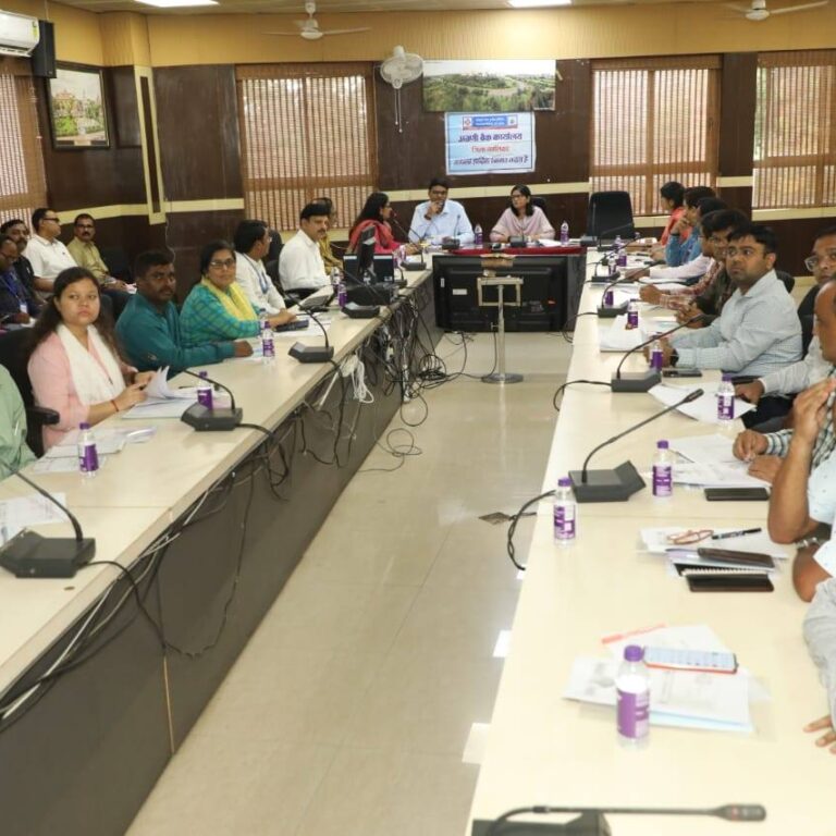 जिन बैंकों का ऋण-जमा अनुपात ठीक नहीं, उन पर होगी कार्रवाई : कलेक्टर चौहान