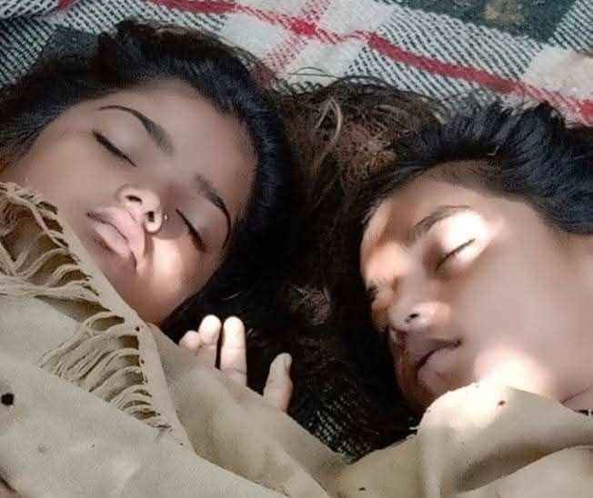 कुएँ में नहाने उतरीं दो मासूम बच्चियों की डूबने से मौत, गांव में मातम