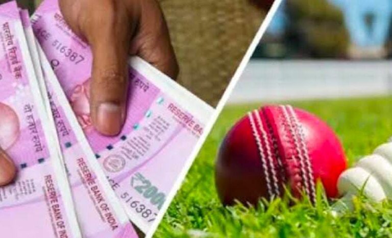 32 मोबाइल और लाखों रुपए के साथ अंतर्राज्जीय सटोरिया सुमित सोनी गिरफ्तार, चार अन्य की तलाश जारी
